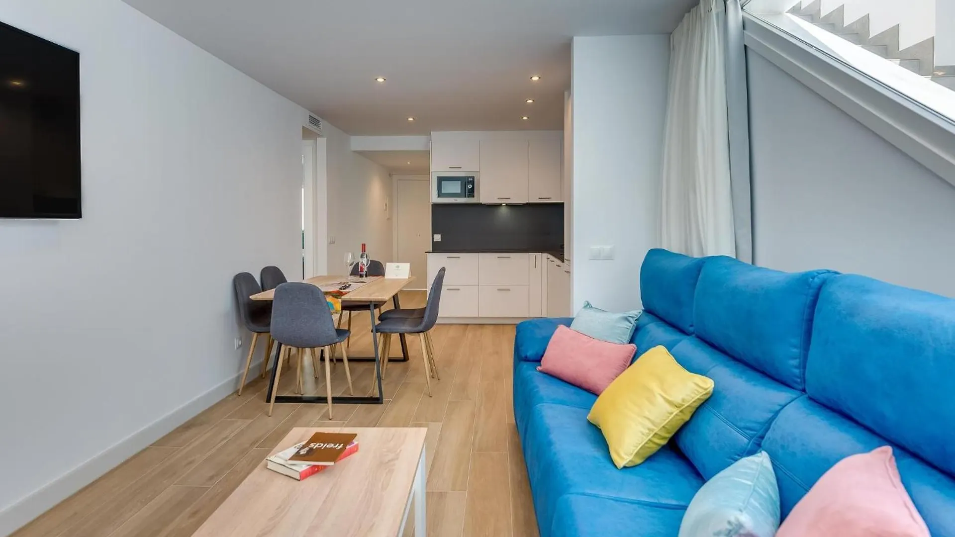 Hanami Atico Duplex La Palma Huerto 22 5 Estepona 0*,  Spanien
